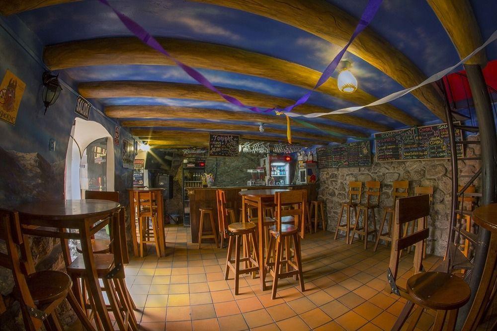 Ecopackers Hostels Albergue