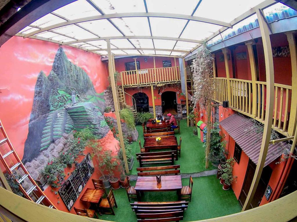 Albergue Ecopackers Hostels