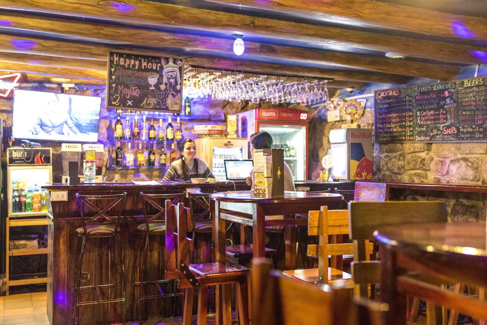 Ecopackers Hostels *